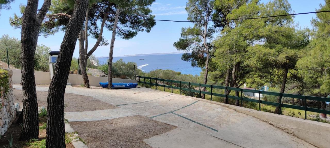 Villa Paula Murter Bagian luar foto